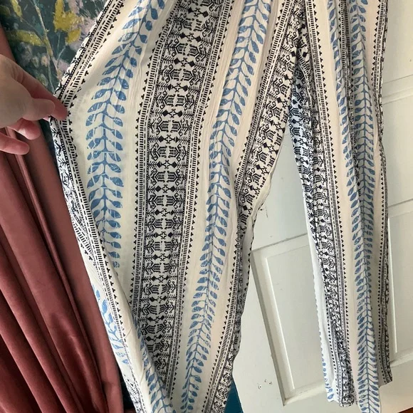 Angie Blue and White Patterned jumpsuit - Picture 3 of 5